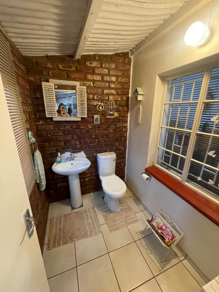 4 Bedroom Property for Sale in Christiana North West